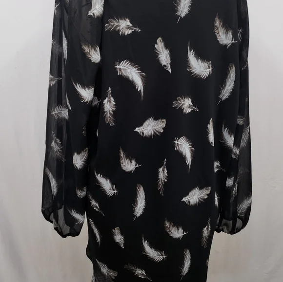 Pretty blouse - Picture 2 of 2